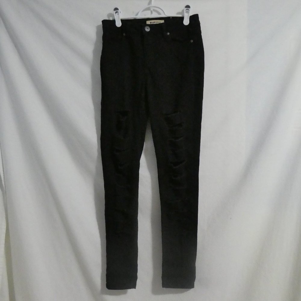 BLUE SPICE size 5 black distressed / destroyed / damage denim BNWOT